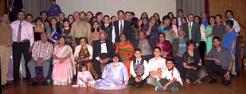 Chachaji-70-all-w.JPG (53255 bytes)